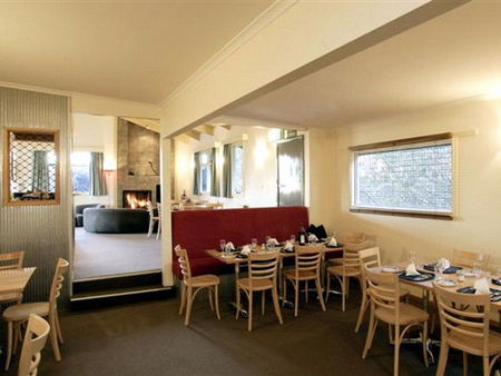 Cooroona Alpine Lodge - Tourism Cairns 1