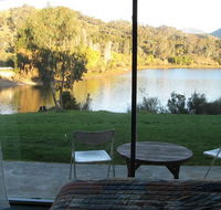 Golden Trout Hotel Motel - Tourism Cairns