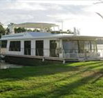 Cloud 9 Houseboats - Tourism Cairns