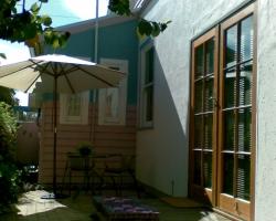 Luscombe Lodge B And B - Tourism Cairns 0