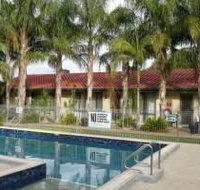 Acacia Holiday Apartments and Cabins - Tourism Cairns