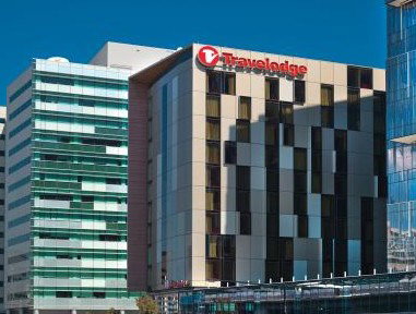 Travelodge Docklands - Tourism Cairns 4