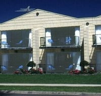 Waterfront Motor Inn - Tourism Cairns