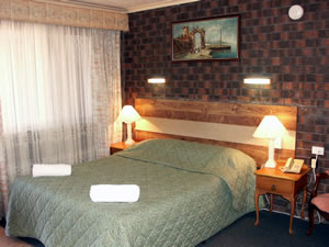City Lights Motel - Tourism Cairns 1