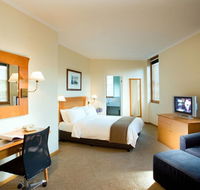 Holiday Inn Old Sydney - Tourism Cairns