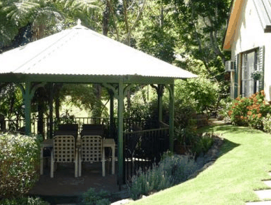 Villa Della Rosa Bed And Breakfast - Tourism Cairns 1