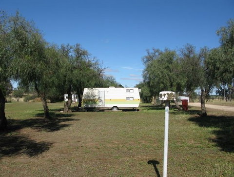Natimuk Lake Caravan Park - Tourism Cairns 5