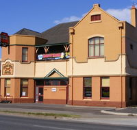 Cross Keys Hotel - Tourism Cairns