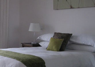 Canberra Furnished Accommodation - Tourism Cairns 1