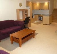 Canberra Wide Apartments - Metropolitan - Tourism Cairns