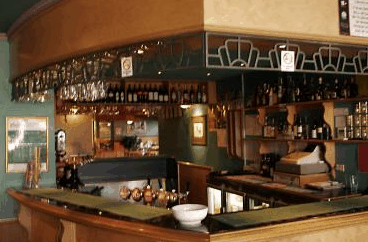 Astor Inn Hotel - Tourism Cairns 2