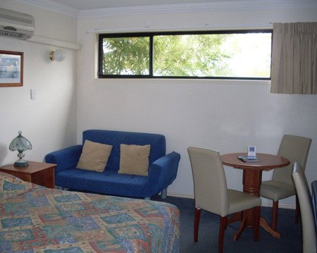 Waterford Motor Inn - Tourism Cairns 1