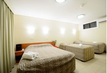 Liberty Plains Motor Inn - Tourism Cairns 1