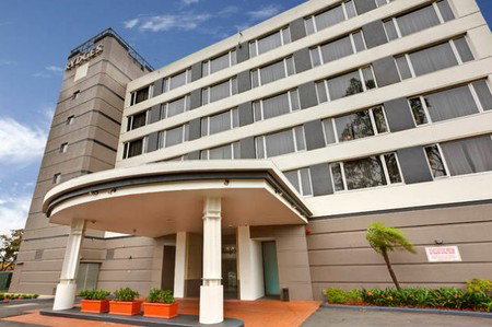 Rydges Bankstown Sydney - Tourism Cairns 1