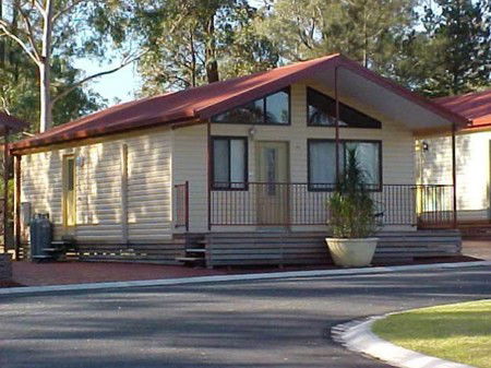 Sydney Getaway Holiday Park & Avina Van Village - Tourism Cairns 0