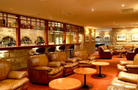 Macarthur Inn - Tourism Cairns 2