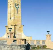 Fremantle War Memorial - Tourism Cairns