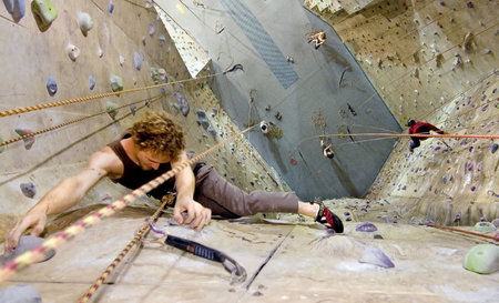 Cliffhanger Climbing Gym - Tourism Cairns 2