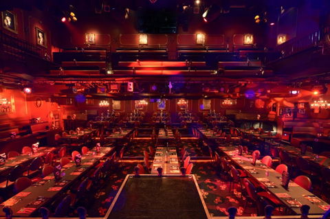 Draculas Cabaret Restaurant - Tourism Cairns 1