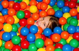 The Zone Family Entertainment Complex - Tourism Cairns 6