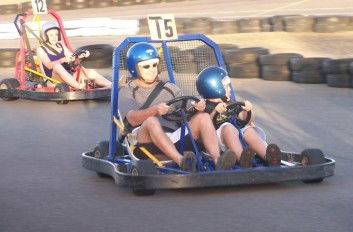 Hervey Bay Go Kart Track - Tourism Cairns 3