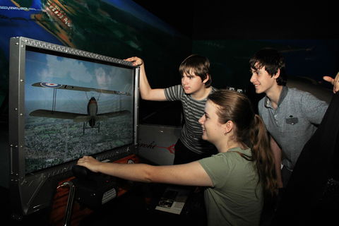 Hinkler Hall Of Aviation - Tourism Cairns 1