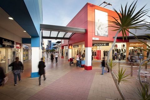 Harbour Town Adelaide - Tourism Cairns 3