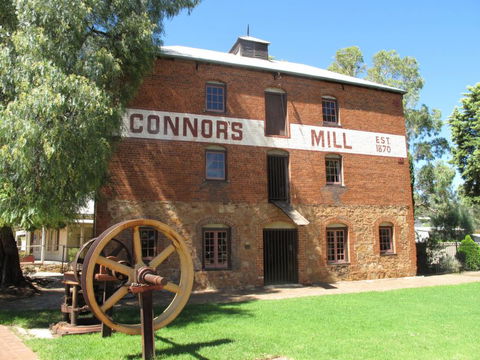 Toodyay Visitor Centre - Tourism Cairns 0