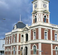Boulder Town Hall - Tourism Cairns