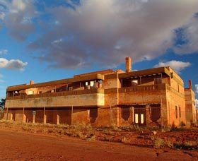 Big Bell Ghost Town - Tourism Cairns 0