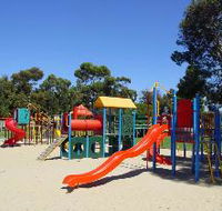Victoria Square Kadina - Tourism Cairns