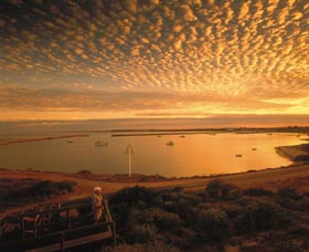 Fishermans Lookout - Tourism Cairns 0