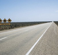 Eyre Highway - Tourism Cairns
