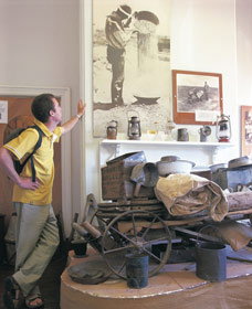 Goldfields Exhibition Museum - Tourism Cairns 0