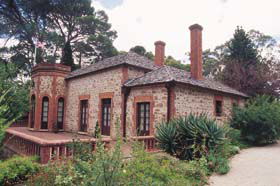 Old Government House - Tourism Cairns 0