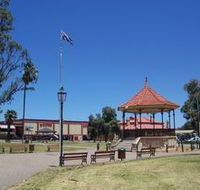 Gladstone Square - Tourism Cairns
