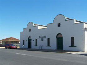 Ardrossan Historical Museum - Tourism Cairns 0