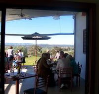 Tenafeate Creek Wines - Tourism Cairns