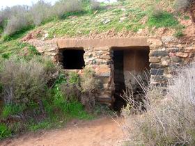 Miners Dugouts - Tourism Cairns 0