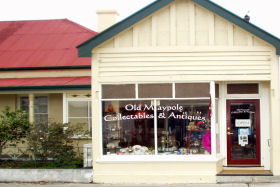 Old Maypole Collectables & Antiques - Tourism Cairns 0