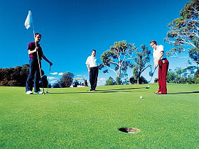 South Arm RSL Golf Course - Tourism Cairns 0