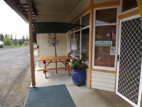 Ellendale Store, Cafe And Gallery - Tourism Cairns 0