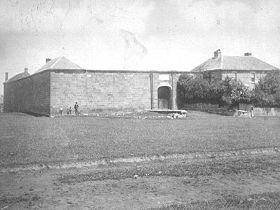 Oatlands Gaol House - Tourism Cairns 0