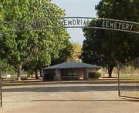 Katherine Cemetery - Tourism Cairns 0