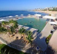 Kings Beach - Beachfront Salt Water Pool - Tourism Cairns