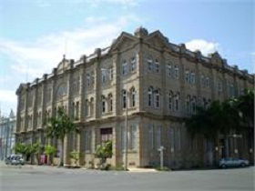 Walter Reid Cultural Centre - Tourism Cairns 0