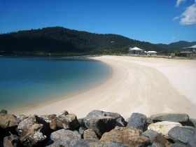 Boathaven Beach - Tourism Cairns 0