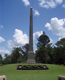 Rockhampton War Memorial - Tourism Cairns 0