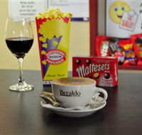 Mansfield Armchair Cinema - Tourism Cairns