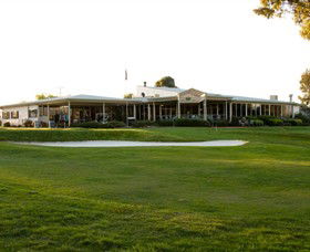 Mansfield Golf Club - Tourism Cairns 0